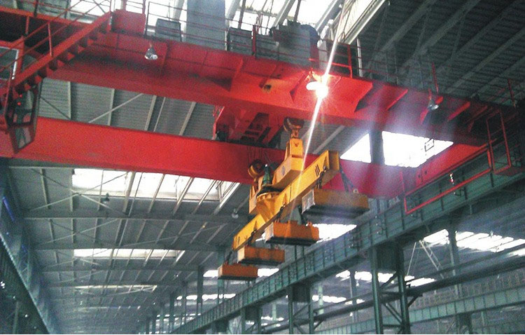 Double beam hanging beam vertical with main beam overhead crane