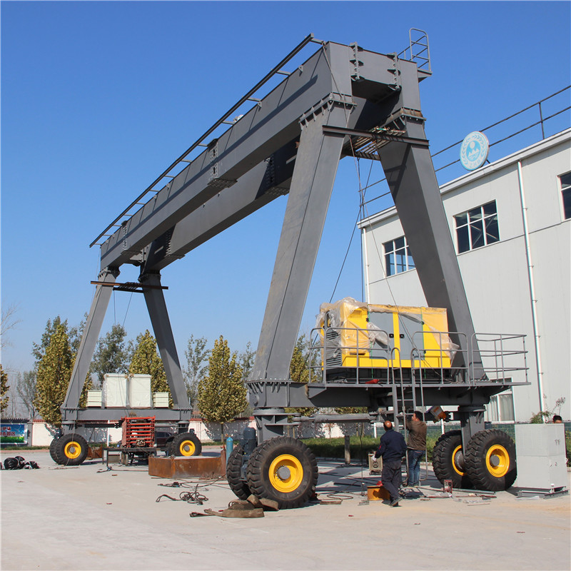 Type A tire crane03