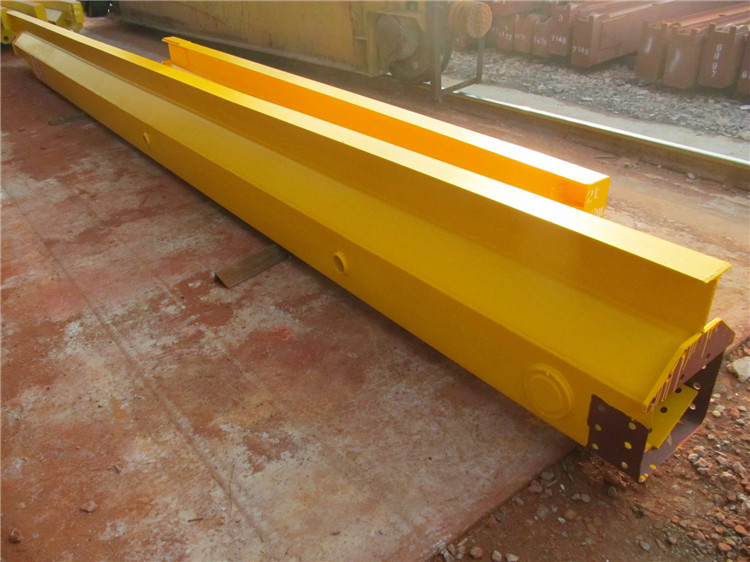 European girder suspension crane01