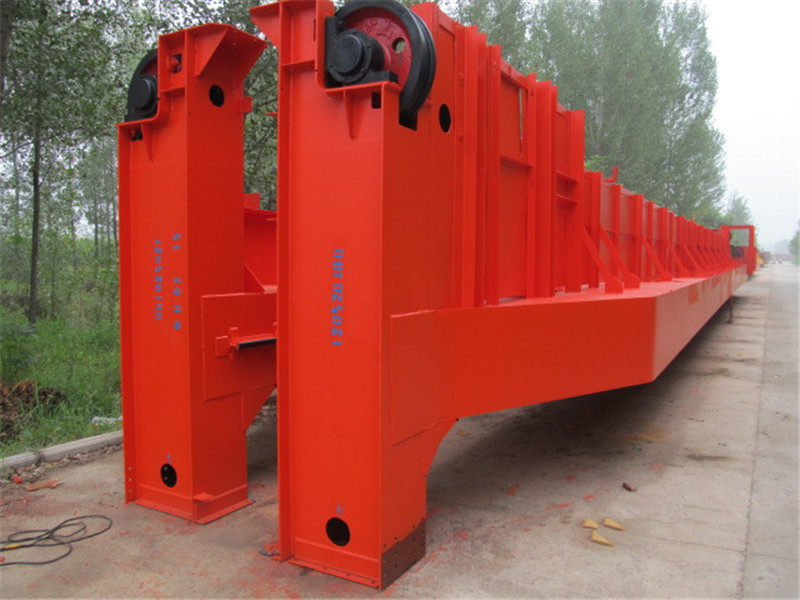 QC model double girder overhead crane with magnet01