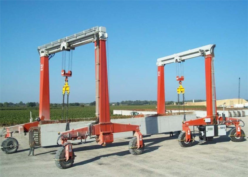 Rubber tyre gantry crane (6)