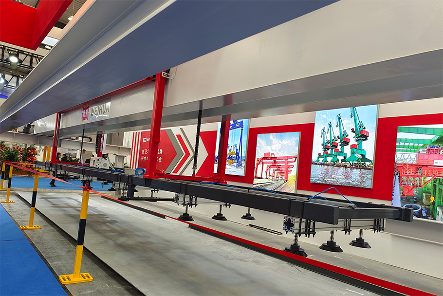 KORIG CRANES Plate Handling Station